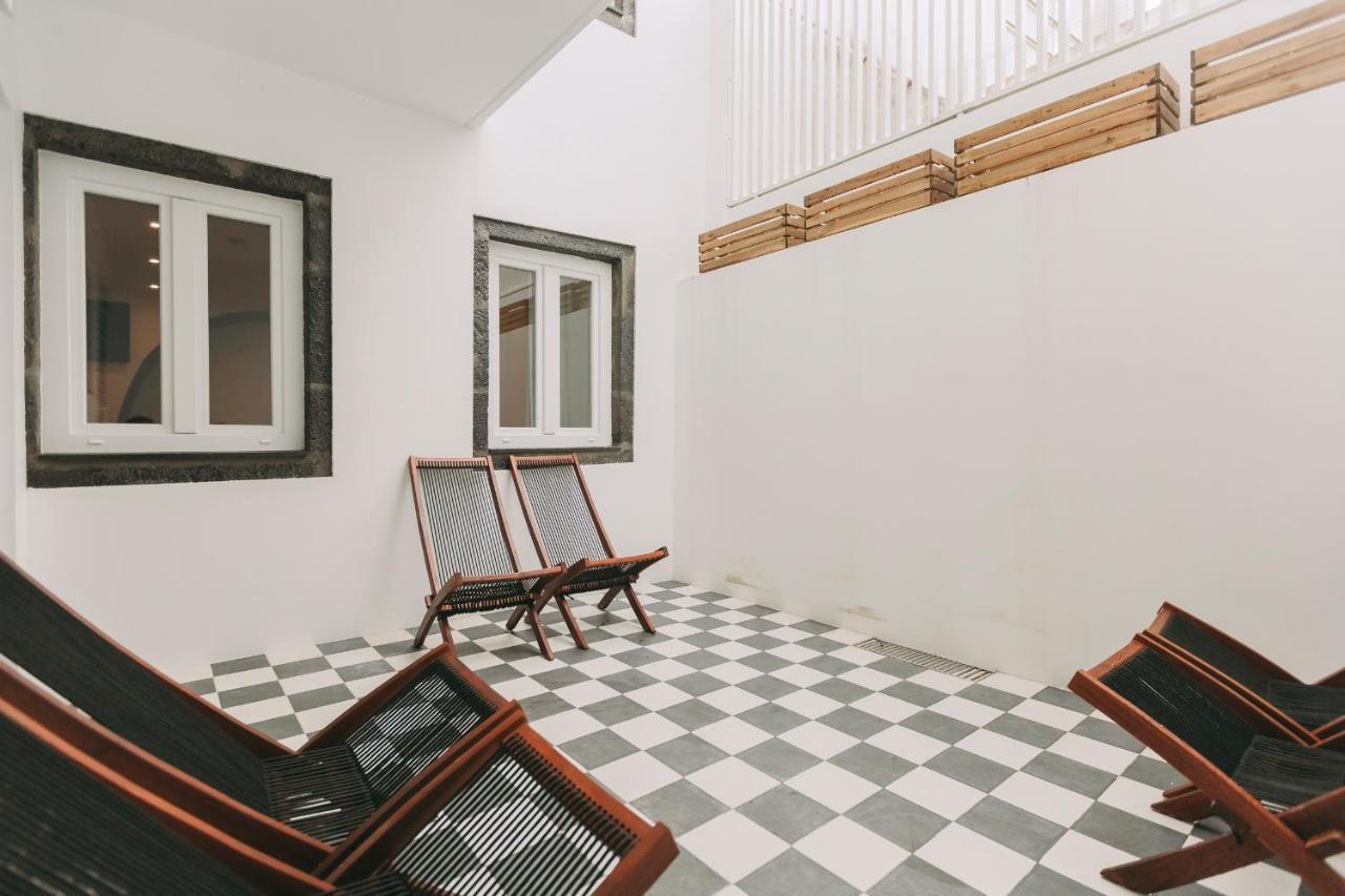 Azores Inn - Family Suites Ponta Delgada Dış mekan fotoğraf
